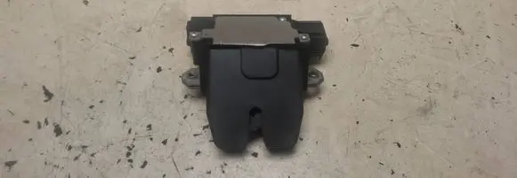 Volvo V50 Tailgate/trunk/boot lock/catch/latch 01041111905