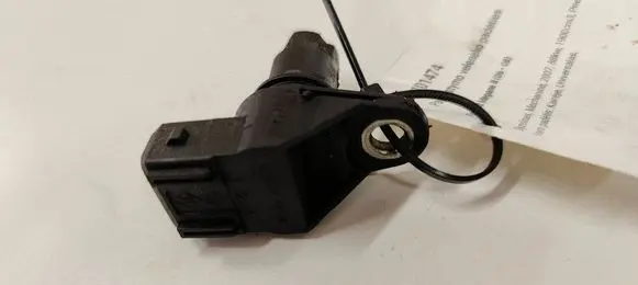 Renault Megane II Camshaft position sensor 8200370572