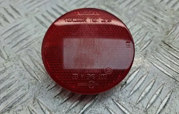 Nissan Juke I F15 Rear tail light reflector 26560EQ00A 26560EQ000