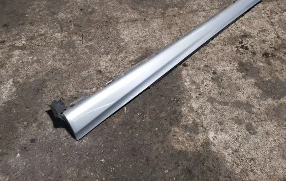 Mercedes-Benz CLC CL203 Sill A2036900540