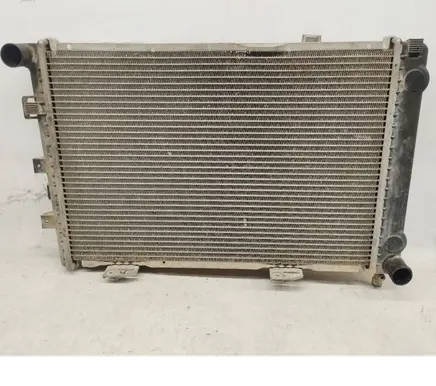 Mercedes-Benz E W124 Coolant radiator 1245004903 A1245004903