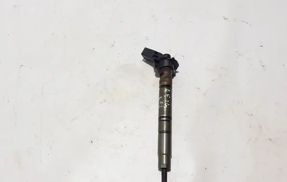 Fuel injector