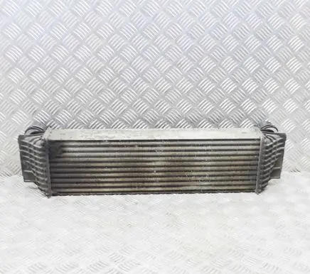 BMW 5 F10 F11 Intercooler radiator 7805629