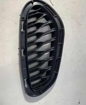Dodge Charger Front bumper upper radiator grill DGR243522R