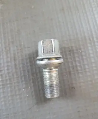 Audi Q4 e-tron Nuts/bolts 