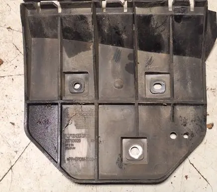 Volvo V50 Rear bumper mounting bracket 30763020