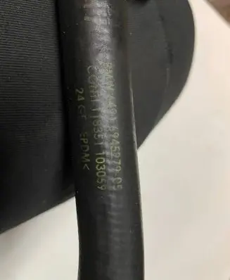 BMW X5 E70 Engine coolant pipe/hose 6945279
