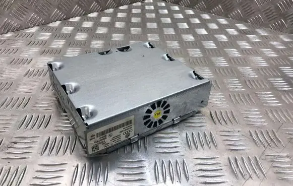 Audi A5 8T 8F Video control module 4E0910148D