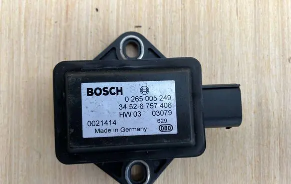 BMW 7 E65 E66 ESP acceleration yaw rate sensor 0265005249 34526757406 0021414