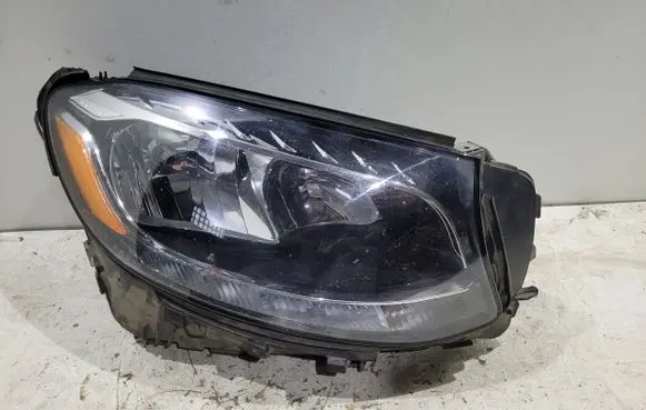 Mercedes-Benz GLC X253 C253 Headlight/headlamp A2538200661