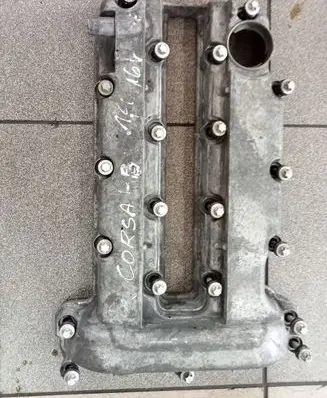 Rocker cam cover