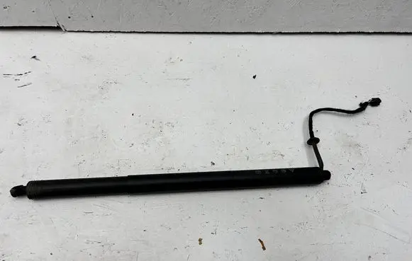 Porsche Macan (95B) Tailgate hydraulic set 95B827851H
