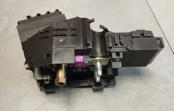 Mercedes-Benz GLE (W166 - C292) Fuse box set A1665405202