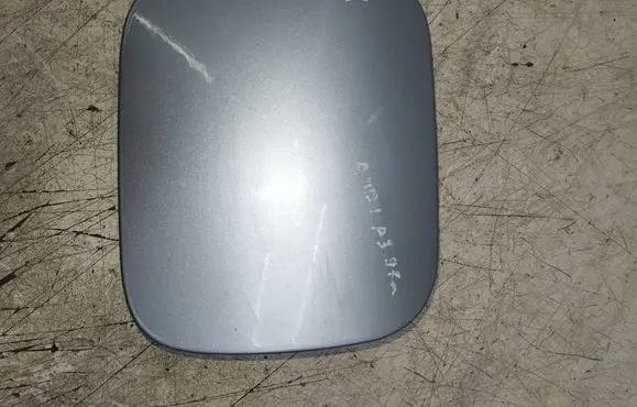Audi A3 S3 8L Fuel tank cap 