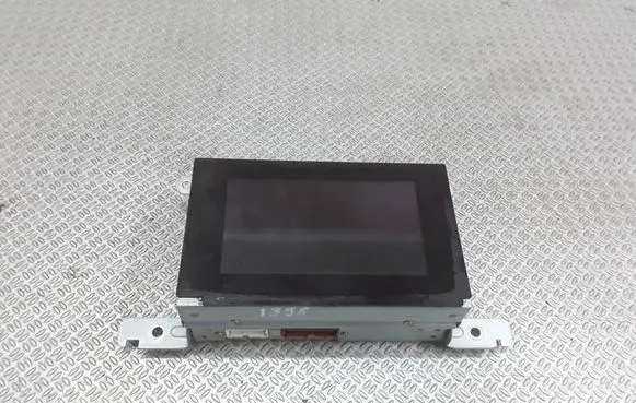 Nissan Primera Screen/display/small screen CC5W3001P
