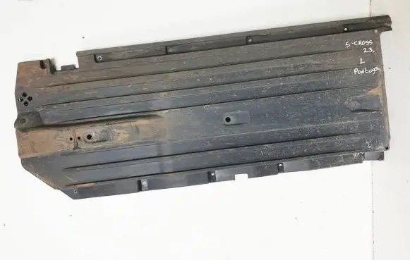 Suzuki SX4 S-Cross Center/middle under tray cover 