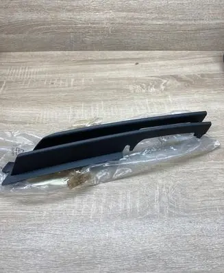 BMW 3 E46 Front bumper lower grill 7032614