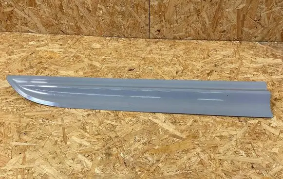 Porsche Macan (95B) Trim molding 95B898562F