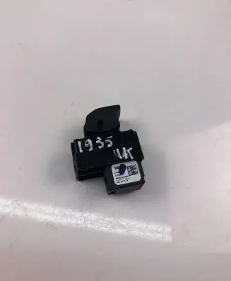 Volvo XC40 Electric window control switch 31456060