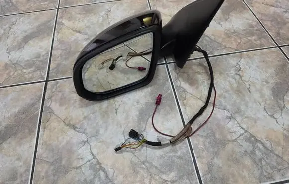 Mercedes-Benz GLS X167 Front door electric wing mirror A1678109301 A1678104103