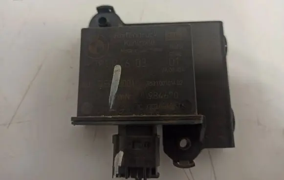 BMW 7 F01 F02 F03 F04 Tire pressure control unit 678184603