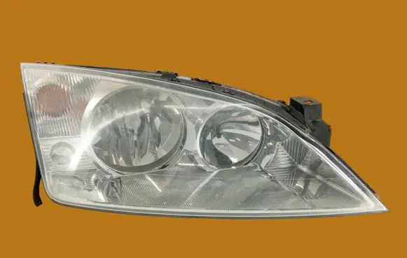 Ford Mondeo Mk III Headlight/headlamp 0301174202