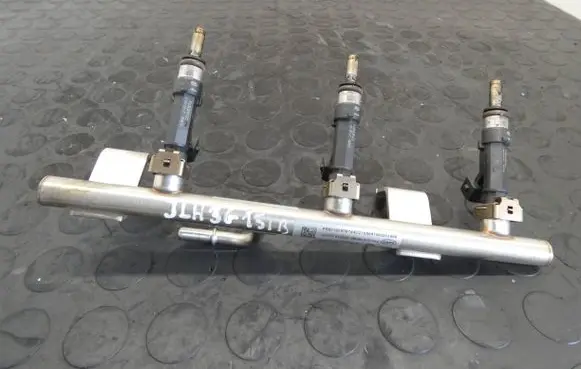 Lynk u0026 co 01 Fuel main line pipe P5501659087 F01R00P453 F01R00MG20