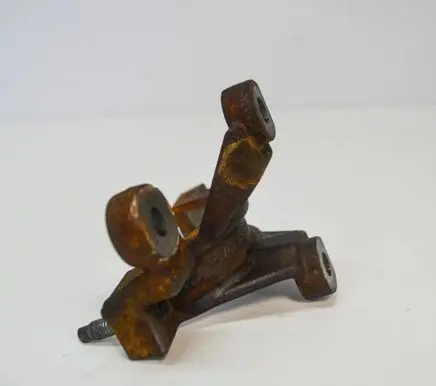 Ford Kuga II Driveshaft support bearing bracket AV613K305CA