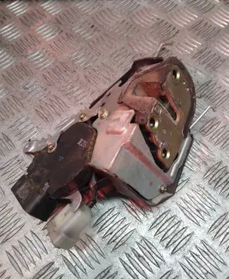 Toyota RAV 4 (XA20) Tailgate/trunk/boot lock/catch/latch 