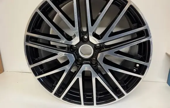 Porsche Cayenne (9Y0 9Y3) R22 alloy rim 9Y0601025DR 9Y0601025DRQO1 9Y0601025