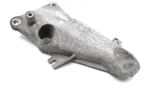 BMW 1 E81 E87 Engine mounting bracket 6760307 22116760307