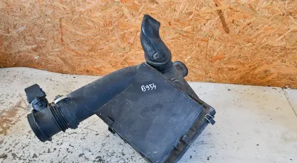 Mercedes-Benz CLK A208 C208 Air filter box A1120900701 0280217515