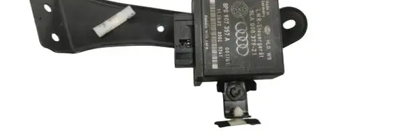 Audi A3 S3 8P Light module LCM 8P0907357A