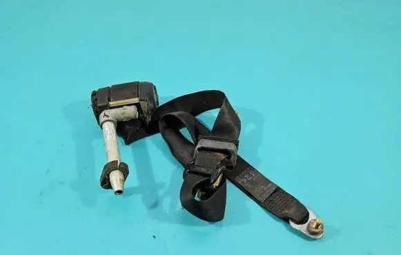 Mercedes-Benz E W124 Front seatbelt 2018607185 IMPRK1538111