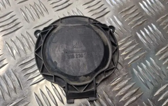 Headlight/headlamp dust cover