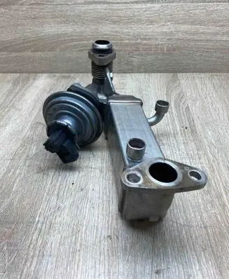 BMW 3 E90 E91 EGR valve cooler 730065304