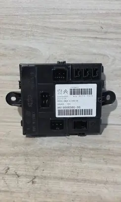 Peugeot 3008 II Tailgate/trunk control unit/module 9819008380 1T10GA517 503959420002