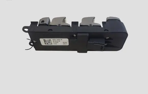 Jaguar XF X250 Electric window control switch 8X2314540AE