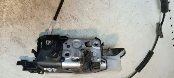 Citroen DS3 Front door lock 732310