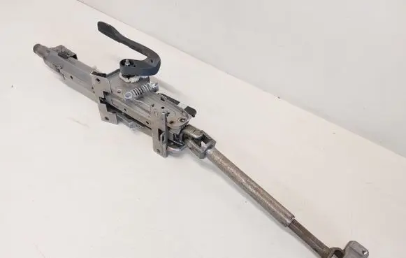 Volkswagen Tiguan Steering wheel axle set 5Q1419512E