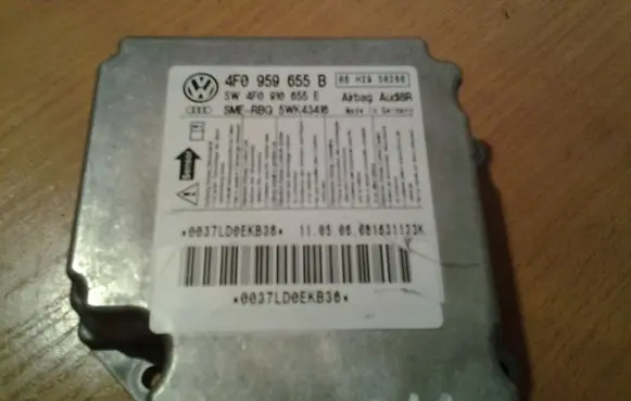 Audi A6 S6 C6 4F Airbag control unit/module 4F0959655B