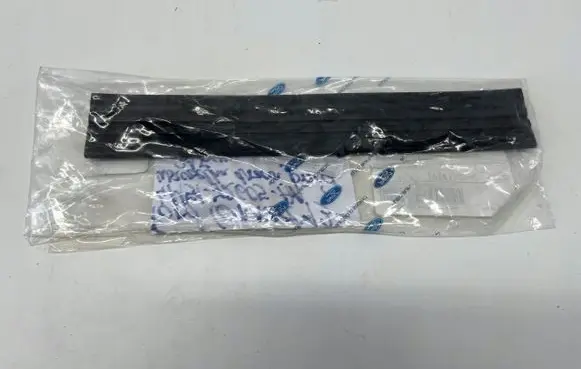 Ford Transit - Tourneo Connect Rubber seal loading door 4M5172605AA