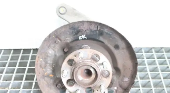Hyundai Ioniq Rear wheel hub
