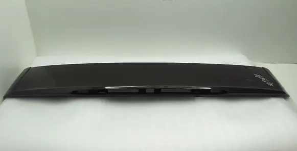 Tailgate/trunk spoiler