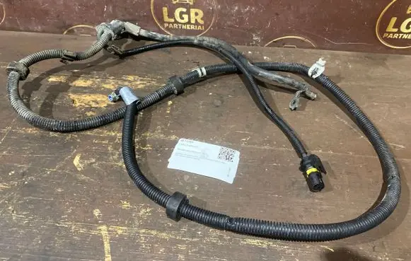 Mercedes-Benz C W204 Wires (starter motor) A2075400610