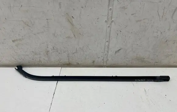Mercedes-Benz Vito Viano W447 Sliding door upper top rail A4477660137