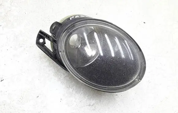 Volkswagen PASSAT B6 Front fog light 27129300