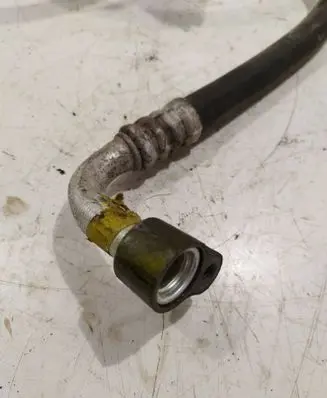 Opel Zafira B Air conditioning (A/C) pipe/hose