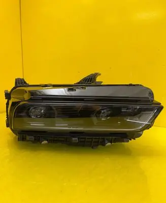 BMW 7 G70 Headlight/headlamp 5B33F0201