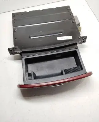 Hyundai Santa Fe Ashtray (front) 